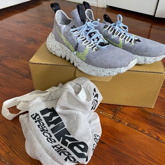 Nike Other - Nike Space Hippie 01 Volt